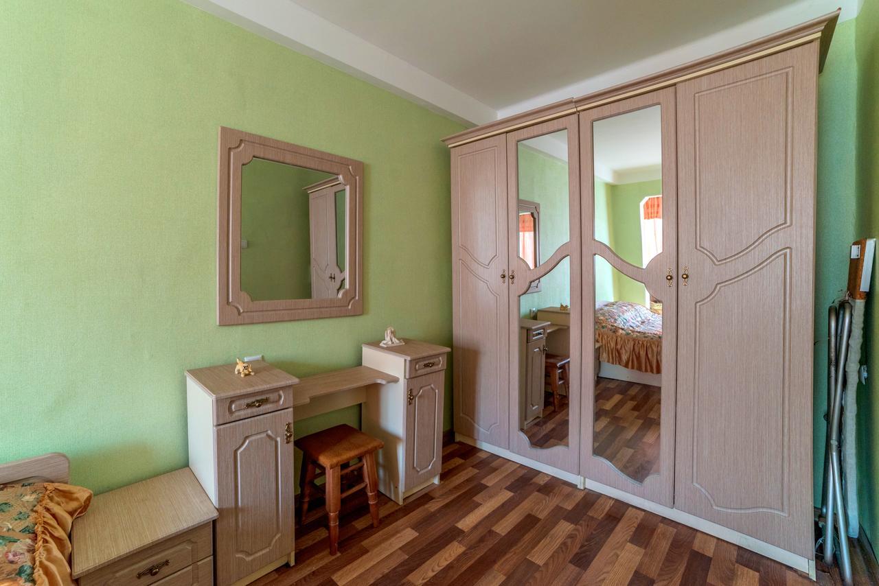 Apartments On Mykilska-Slobidka Kijev Kültér fotó